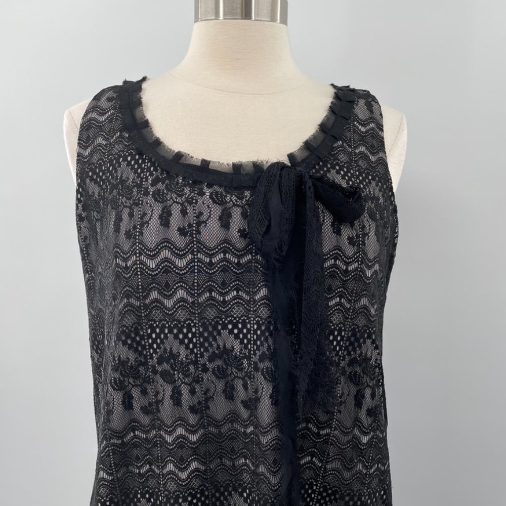 CAbi Womens Emily Black Lace Over Lay Lined Sleeveless Blouse  Size Medium M